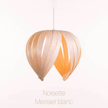 Charger l'image dans la galerie, Luminaires en Bois fabriquées à la main