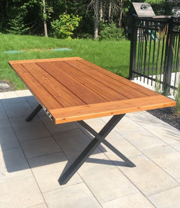 Table extérieure